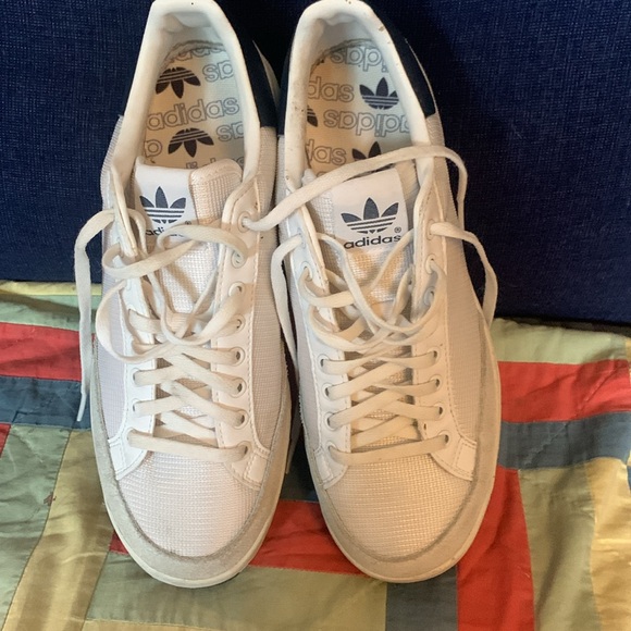 Rod Lavers - Picture 5 of 6